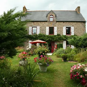 D'hôtes De La Barrerie Dingé